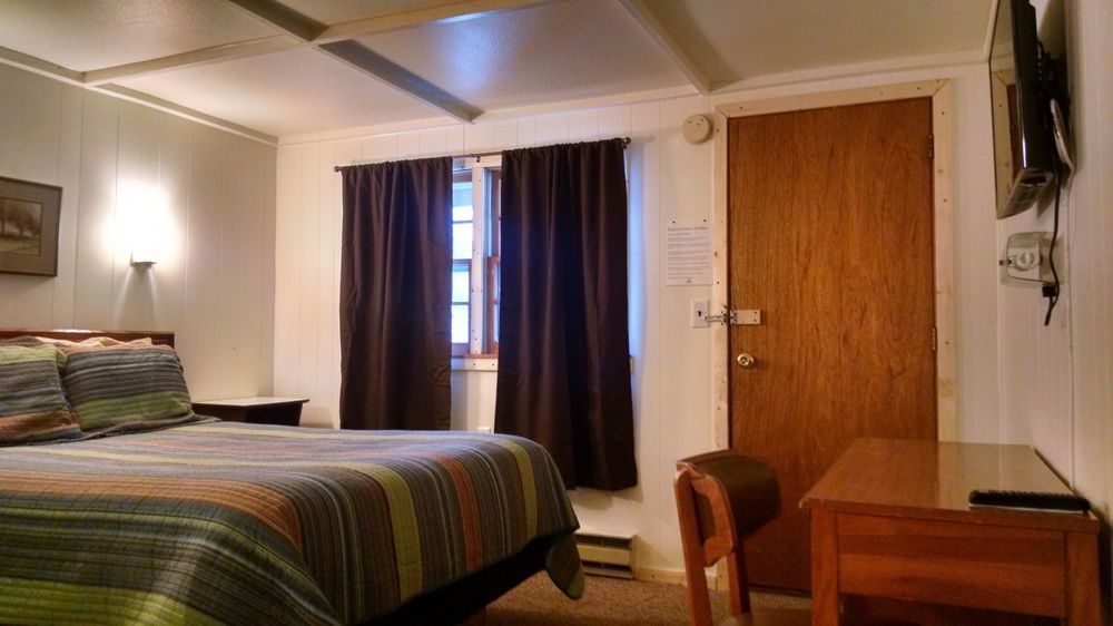 Inn 32 นอร์ธวูดสต็อก ภายนอก รูปภาพ